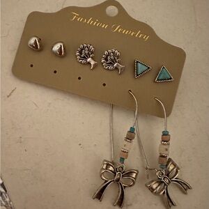 Earings